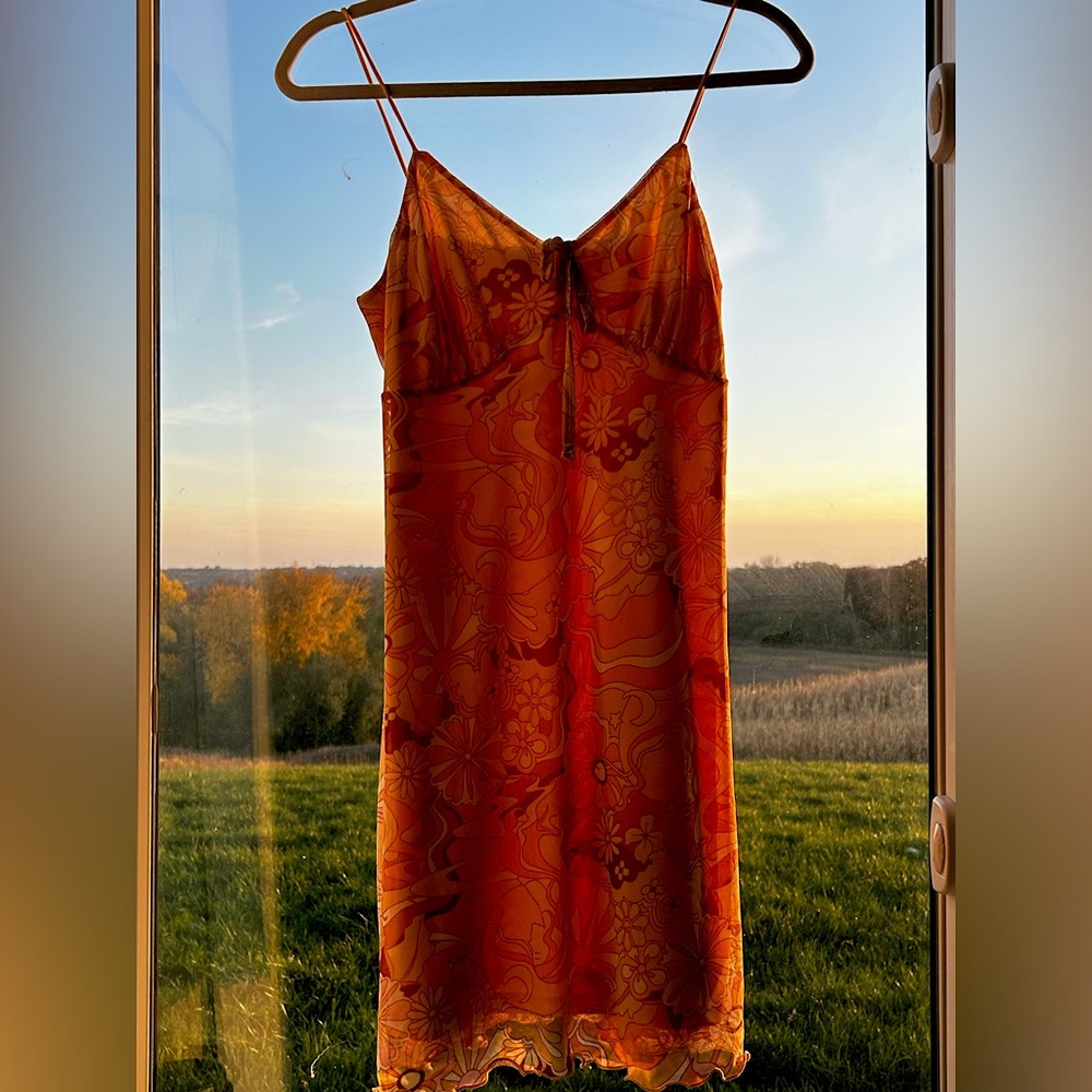 Groovy 70s inspired sundress🌸🪩🧡